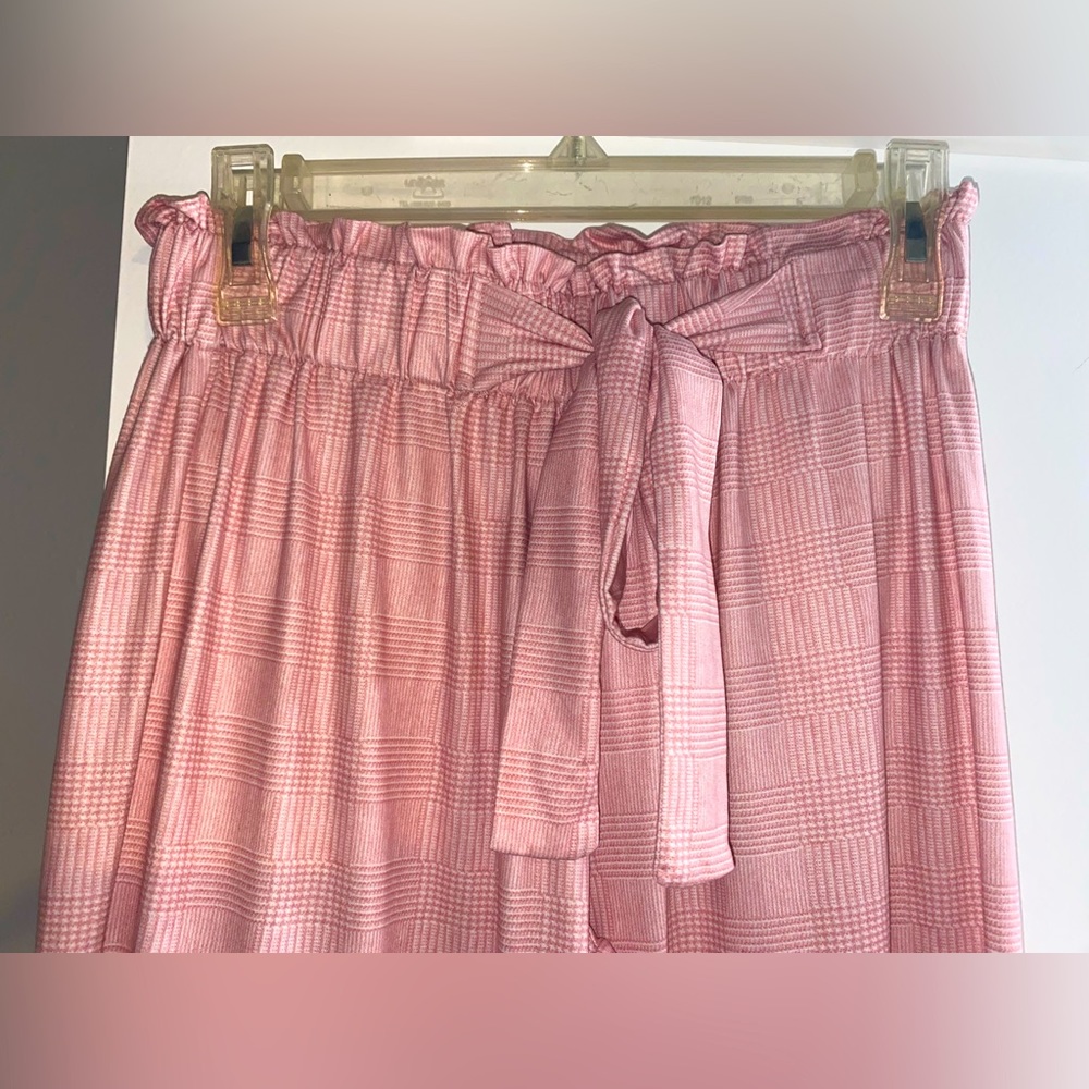 Wide leg pants